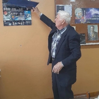 Герой, покоривший космос 3