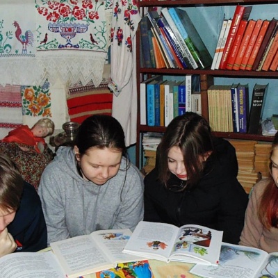 В ГОСТЯХ У ЛИТЕРАТУРНЫХ ГЕРОЕВ 3 В ГОСТЯХ У ЛИТЕРАТУРНЫХ ГЕРОЕВ 3