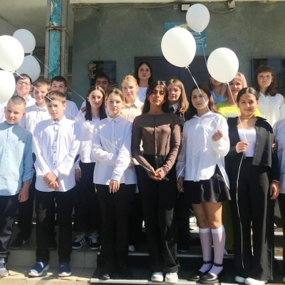 В НЕБЕСА ПОДНИМАЛИСЬ АНГЕЛЫ ... 3 В НЕБЕСА ПОДНИМАЛИСЬ АНГЕЛЫ ... 3