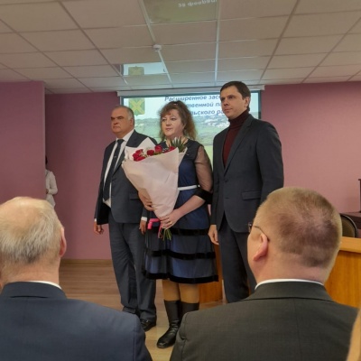 Награждение  медалью  Тургенева 1