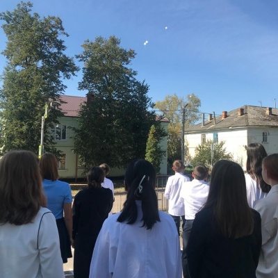 В НЕБЕСА ПОДНИМАЛИСЬ АНГЕЛЫ ... 5 В НЕБЕСА ПОДНИМАЛИСЬ АНГЕЛЫ ... 5