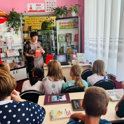 И  вспыхнуло  небо  первым  салютом! 4