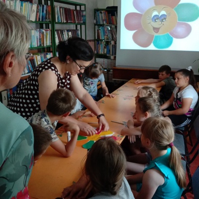 ВМЕСТЕ ВЕСЕЛО ШАГАТЬ... 6 + 4 ВМЕСТЕ ВЕСЕЛО ШАГАТЬ... 6 + 4