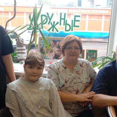 СЕМЕЙНЫЙ КНИЖНЫЙ ШКАФ 6+ 3 СЕМЕЙНЫЙ КНИЖНЫЙ ШКАФ 6+ 3