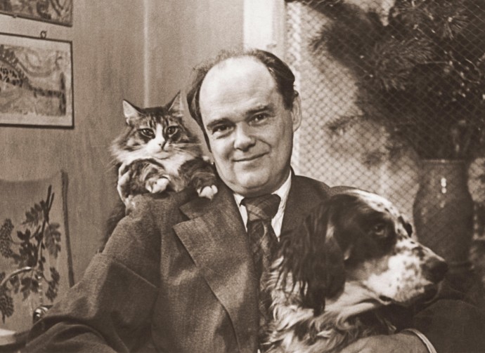 Читаем писателей-юбиляров