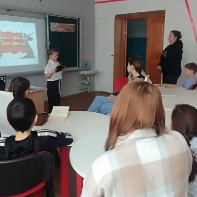 Нам подвиг Сталинграда не забыть 4