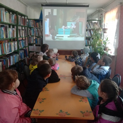 &laquo;Пионерская перекличка. Пионерское детство в воспоминаниях, любимых книгах и кинофильмах&raquo; 1