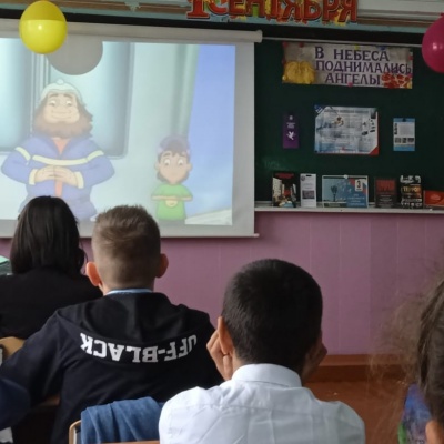 В НЕБЕСА ПОДНИМАЛИСЬ АНГЕЛЫ... 6 + 3 В НЕБЕСА ПОДНИМАЛИСЬ АНГЕЛЫ... 6 + 3