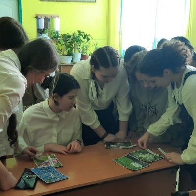 «Девчонок наших лучше нет!» 1 «Девчонок наших лучше нет!» 1