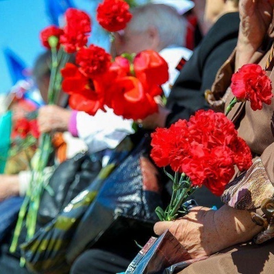 Мы  этой  памяти  верны 0