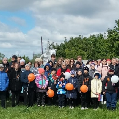 Мы  этой  памяти  верны 1