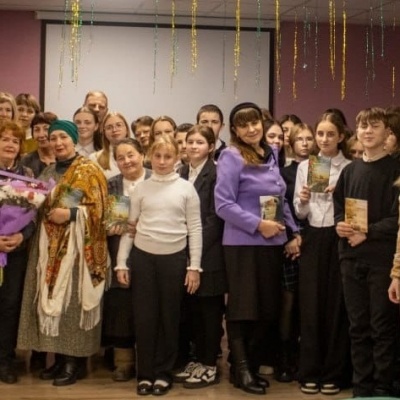 ГРОЗДЬ РЯБИНЫ 9 ГРОЗДЬ РЯБИНЫ 9