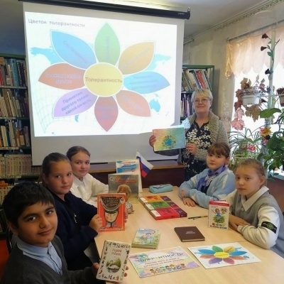 ТЫ УЖЕ НЕ ОДИНОК, ЕСЛИ САМ ХОТЬ КОМУ-ТО ПОМОГ! 3 ТЫ УЖЕ НЕ ОДИНОК, ЕСЛИ САМ ХОТЬ КОМУ-ТО ПОМОГ! 3