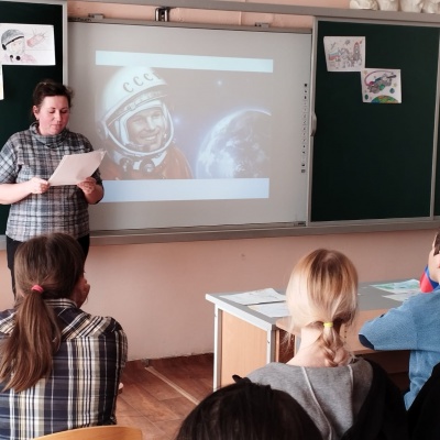 В  космос  шаг  за  шагом 5