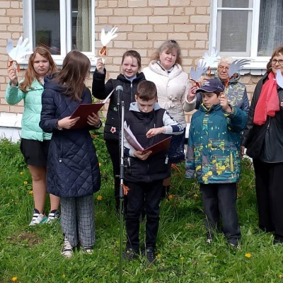 Мы  этой  памяти  верны 4