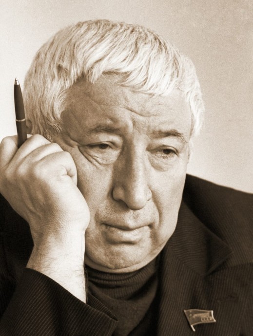 &laquo;Вся жизнь моя &mdash; в стихах моих&raquo;